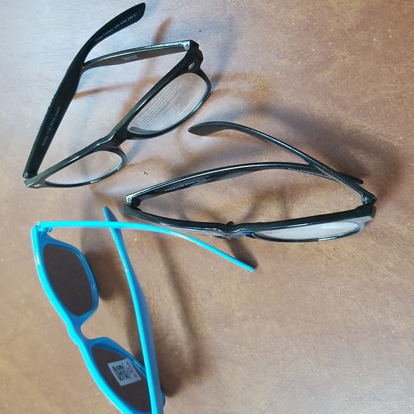 🕶3 PAIRS, SUNGLASSES & READING GLASSES - Picture 3 of 11